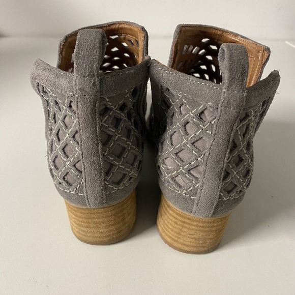 Jeffrey Campbell Taggart Boot Bootie Suede Gray Cut Out Pointed Western … - Picture 5 of 7